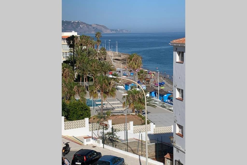 Apartamento La Playa 네르하 외부 사진